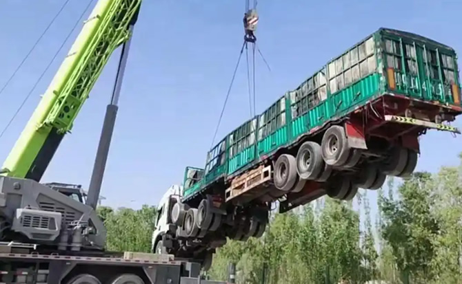 麟游道路脱困救援案例